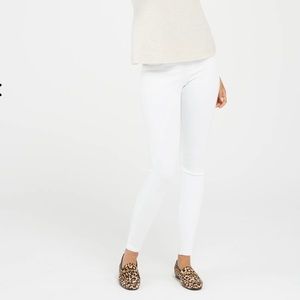 SPANXS Jean-ish Ankle Legging